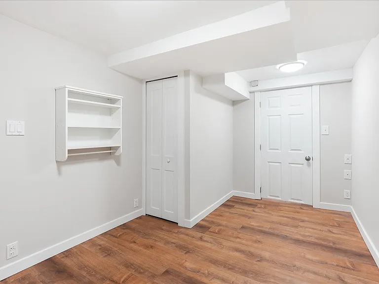 5148 Washburn Ave N — Photo 18