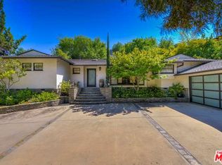 15740 Woodvale Rd, Encino, CA 91436