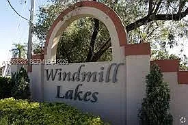 Windmill Lakes I Condo — Photo 1