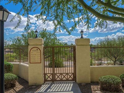 2550 E River Rd, Tucson, AZ, 85718
