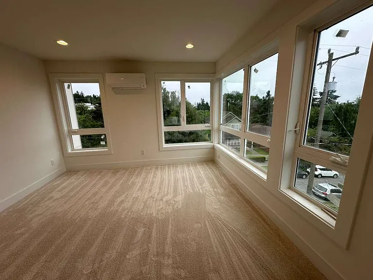 4318 SW Holly St — Photo 14