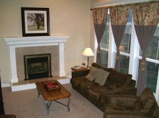 1415 NE 80th St, Gladstone, MO 64118