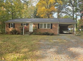 196 Rockett Rd, Randleman, NC 27317