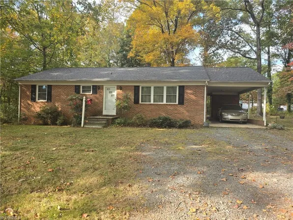 196 Rockett Rd, Randleman, NC 27317