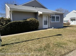 18 Gibraltar Ct, Barnegat, NJ 08005