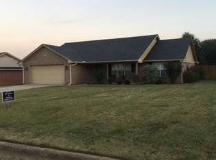 2707 Forrest Cir, Durant, OK 74701
