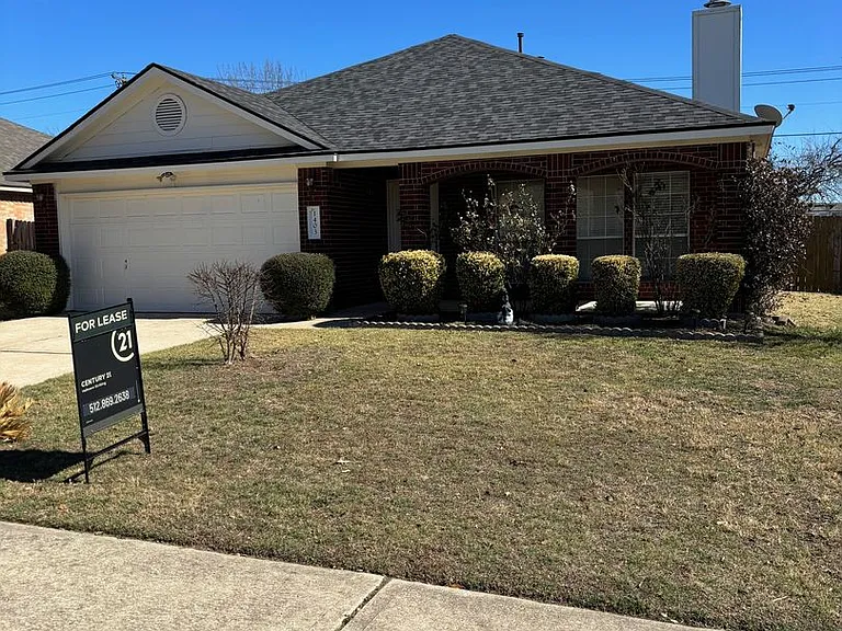 1403 Haley Gray Dr — Photo 3