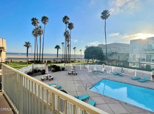 328 E Surfside Dr, Port Hueneme, CA 93041