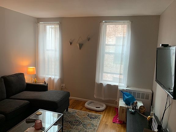 3rd image of 585 E 21st St #Ek