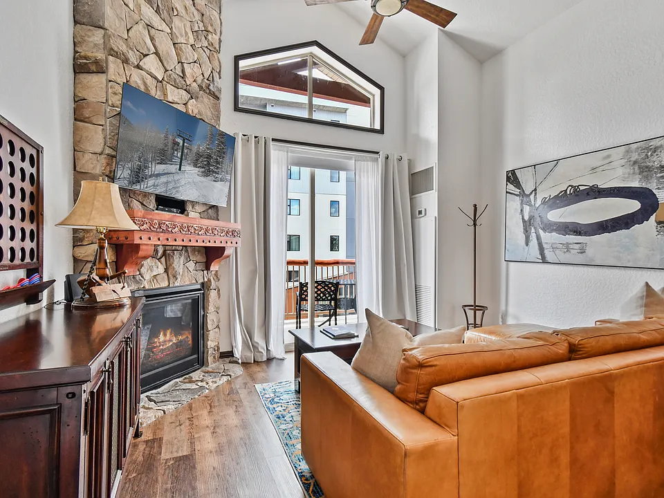 3000 Canyons Resort Dr #3912