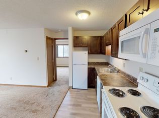 153 N. Hyland, Ames, IA 50014