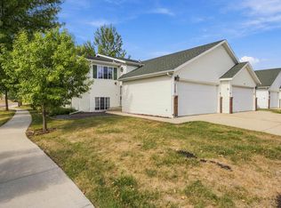 3539 31st St S, Fargo, ND 58104