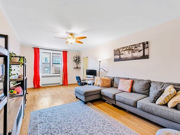 2nd image of 6940 Yellowstone Blvd APT 516