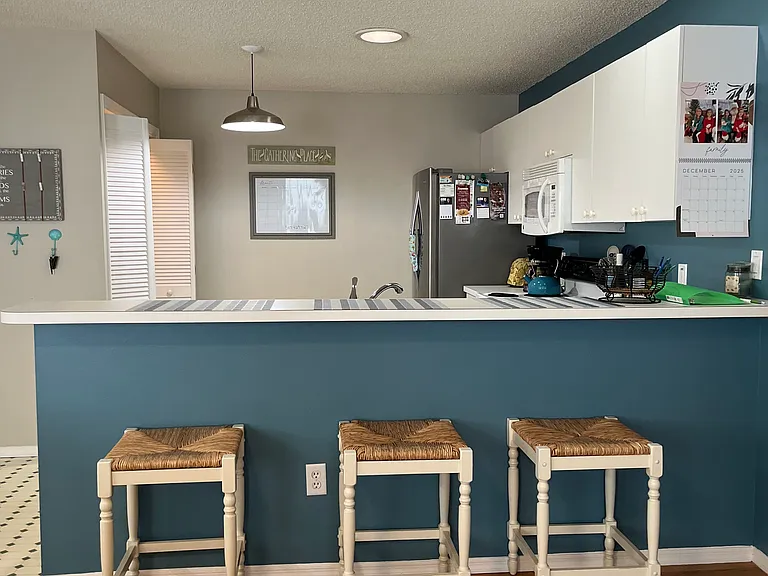 Kitchen / and laundry
