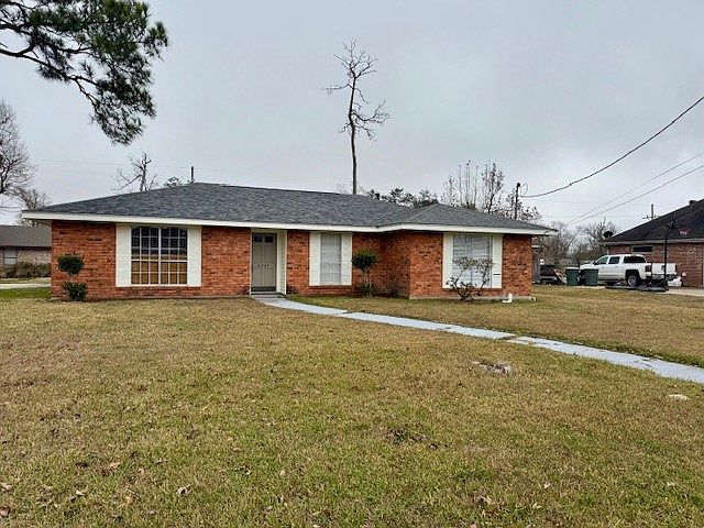 1st image of 4737 Ponderosa St