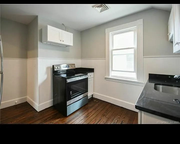 14 Spring St #2 — Photo 7