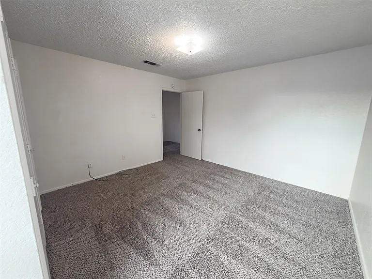 4825 Diaz Ave #3 — Photo 6