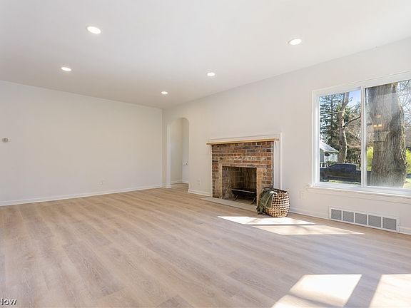 5th image of 1521 Edgemoor Ave
