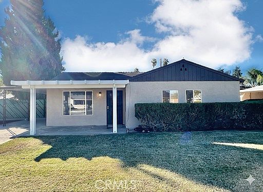 1st image of 8654 Greenpoint Ave