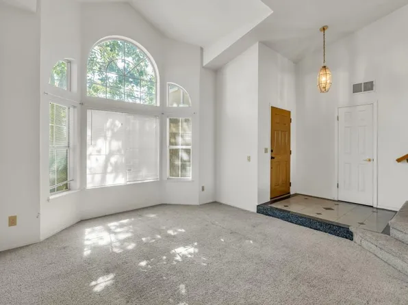 8771 Hollowstone Way, Sacramento, CA 95828