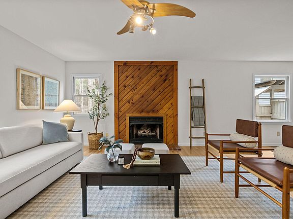 4th image of 109 Persimmon Hill Rd