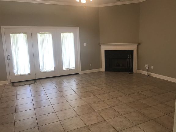 5th image of 314 Sugarwood Blvd