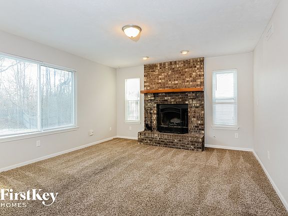 4th image of 11359 Sweetleaf Dr