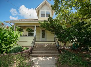1635 E Grand St, Springfield, MO 65804
