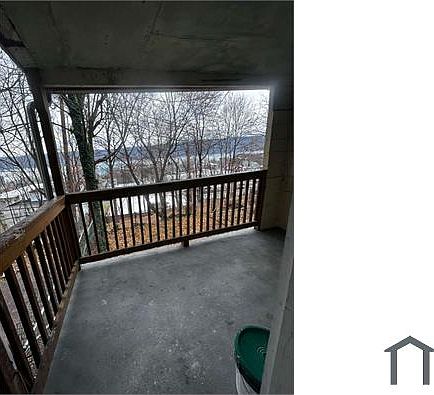 1st image of 82 Glenwood Ave