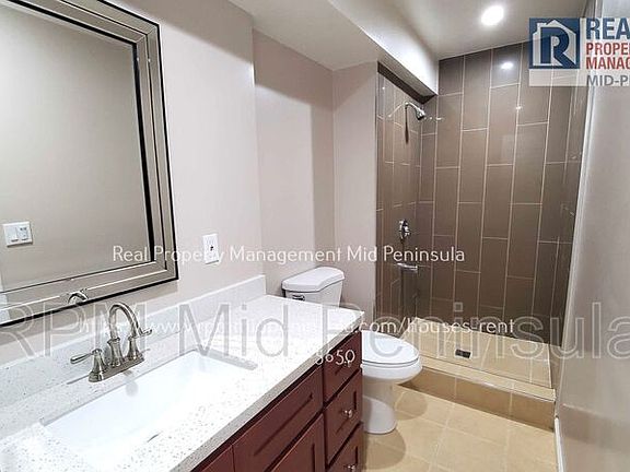 5th image of 528 Orange Ave #2