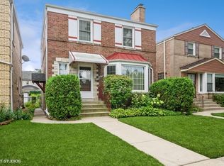 2941 W Fargo Ave, Chicago, IL 60645