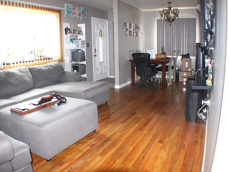 6051 Robert Dr — Photo 8