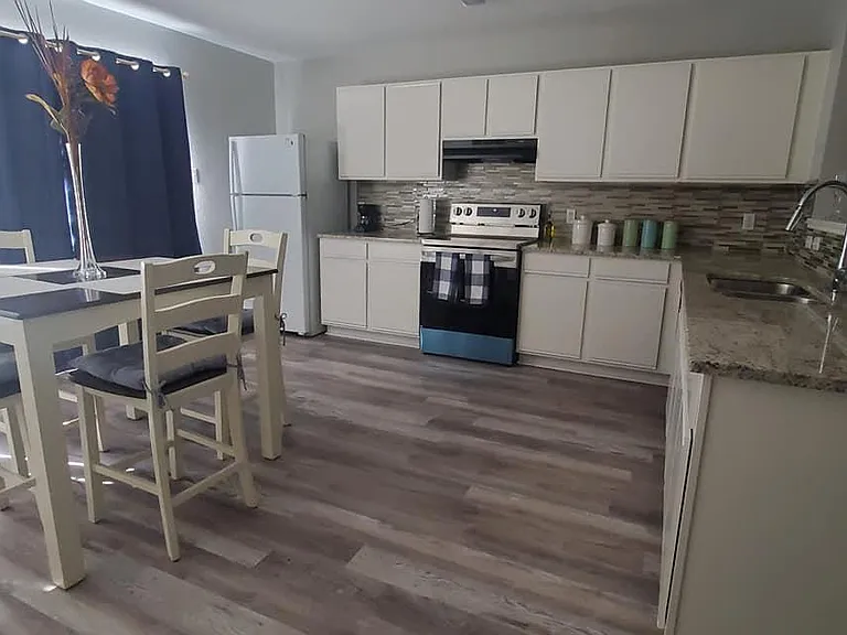13413 Alysheba Dr — Photo 14