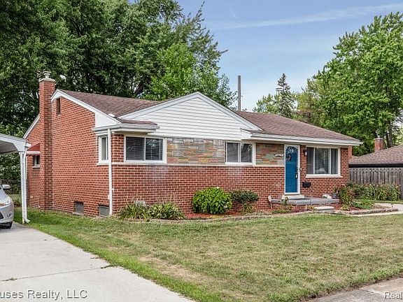 3rd image of 29039 Shirley Ave