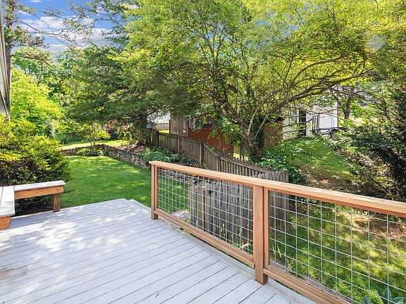 4th image of 2 & 4 Village Park Dr #3B-2BA-1152SQFT