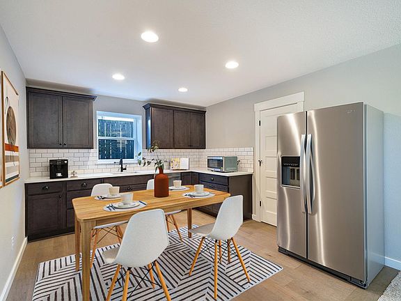 Optionally furnished common areas! Common areas can come beautifully furnished by our in-house design team for an additional fee.