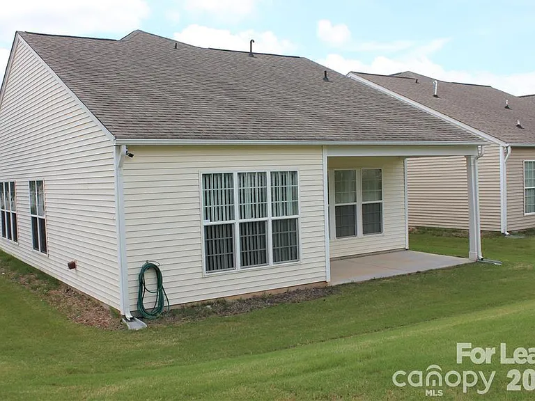 17534 Hawks View Dr — Photo 29