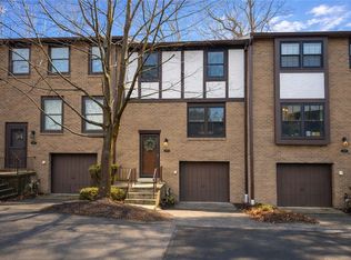 2105 Saint James Pl, Wexford, PA 15090