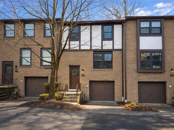 2105 Saint James Pl, Wexford, PA 15090