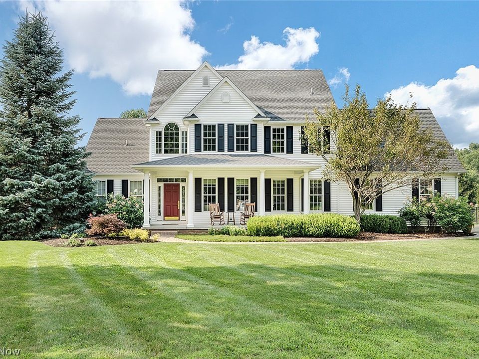 1st image of 982 Shannon Ln