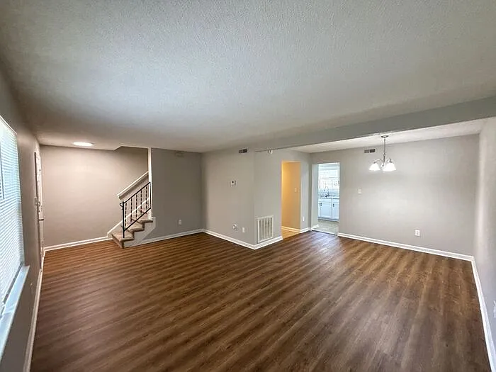 10953 Park Rd — Photo 3