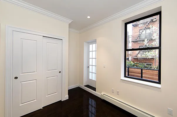 Rented by Icon Realty Management | media 3