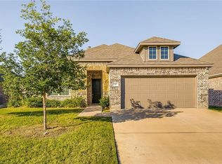 357 Canadian Ln, Burleson, TX 76028