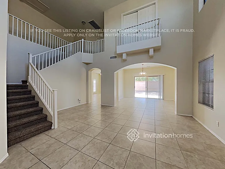 16037 W Banff Ln — Photo 5