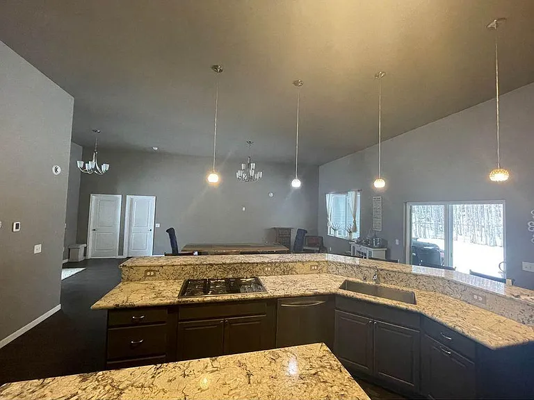 4691 E Crane Rd — Photo 3