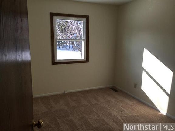 4th image of 15311 Jackal St NW