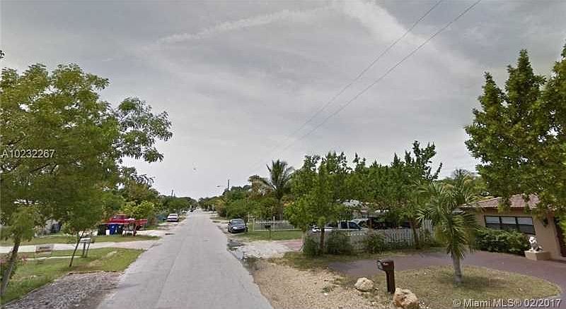 2nd image of 1333 NW 7th Ter
