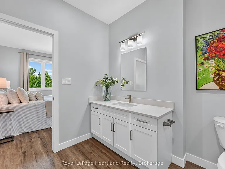 27 Silver Creek Rd — Photo 32