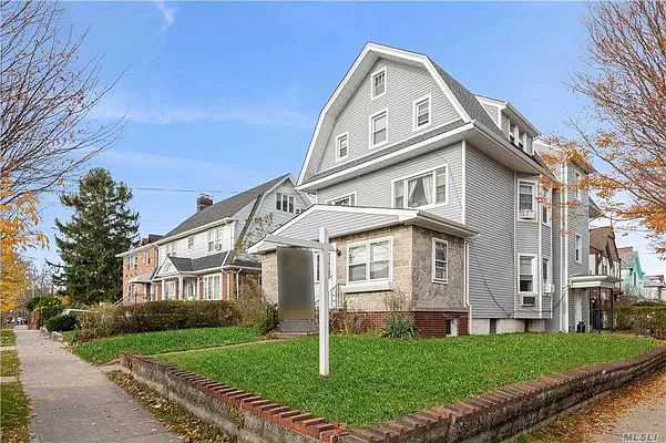 1st image of 85-66 151st St