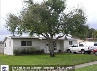 310 N 73rd Ter, Hollywood, FL 33024